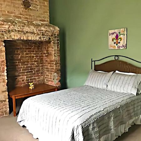 Historic Viavant Cottage - Jazz Fest/Fairgrounds Новий Орлеан Екстер'єр фото